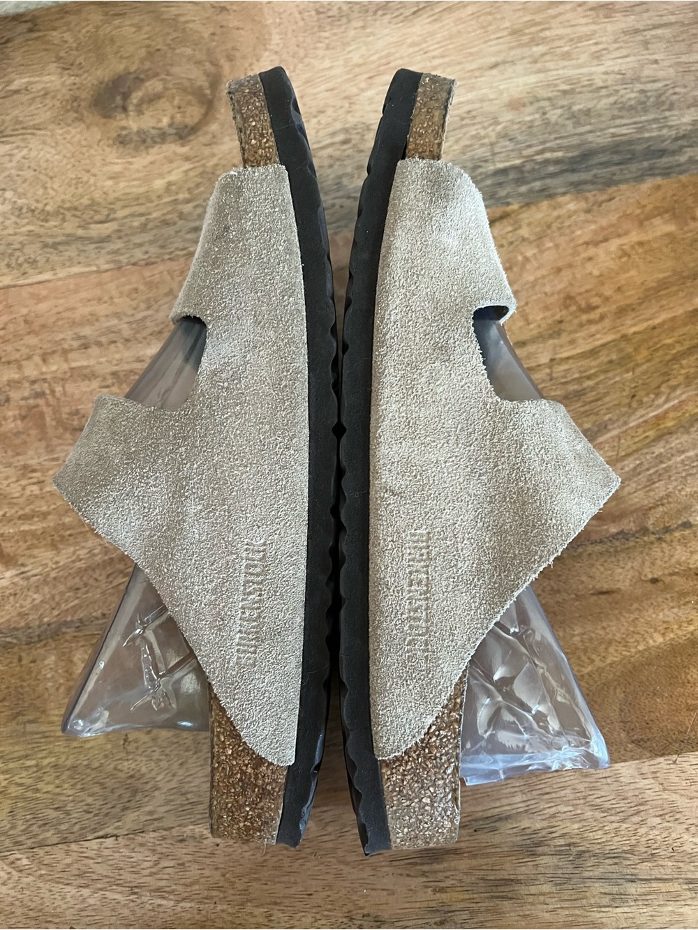 Birkenstock Arizona Tan Suede Sandals Size 41 L10 -10.5 M 8 -8.5. Regular fit - Picture 7 of 16